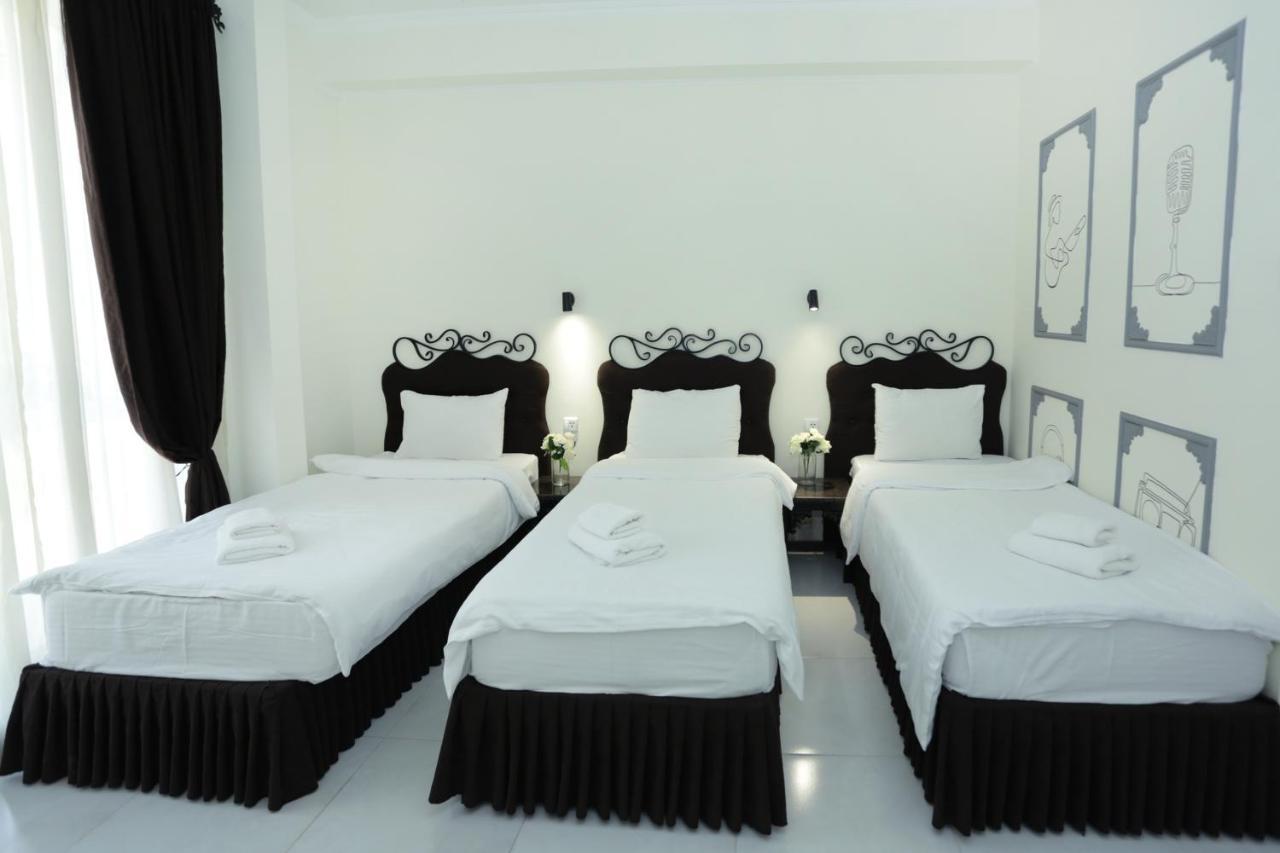 Hotel The One Boutique Tiflis Habitación foto