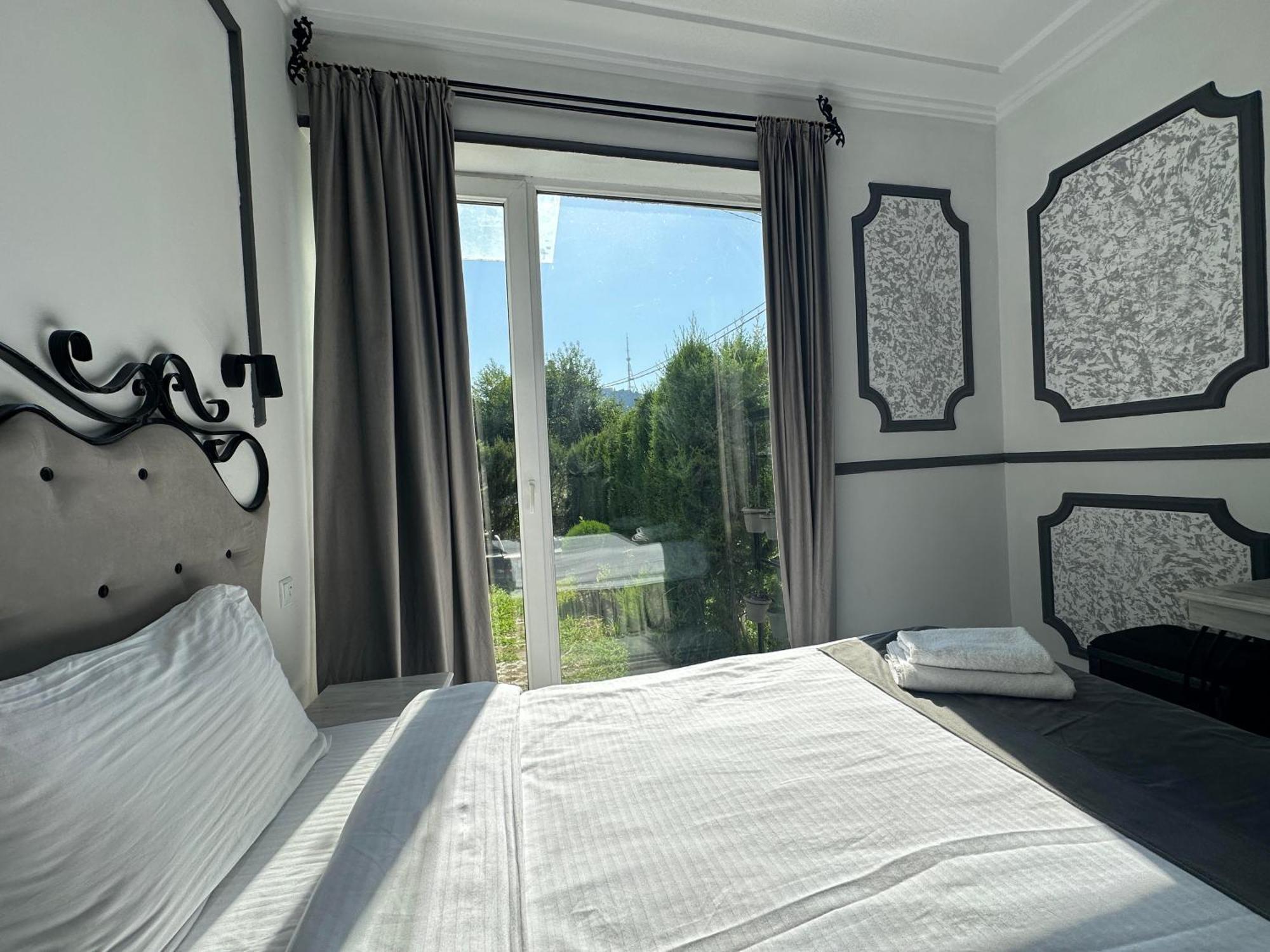 Hotel The One Boutique Tiflis Exterior foto